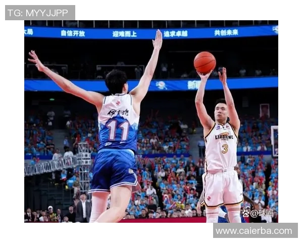 赵继伟的篮球之路:从青涩少年到国家队核心球员的成长历程 赵继伟的篮球之路:从青涩少年到国家队核心球员的成长历程